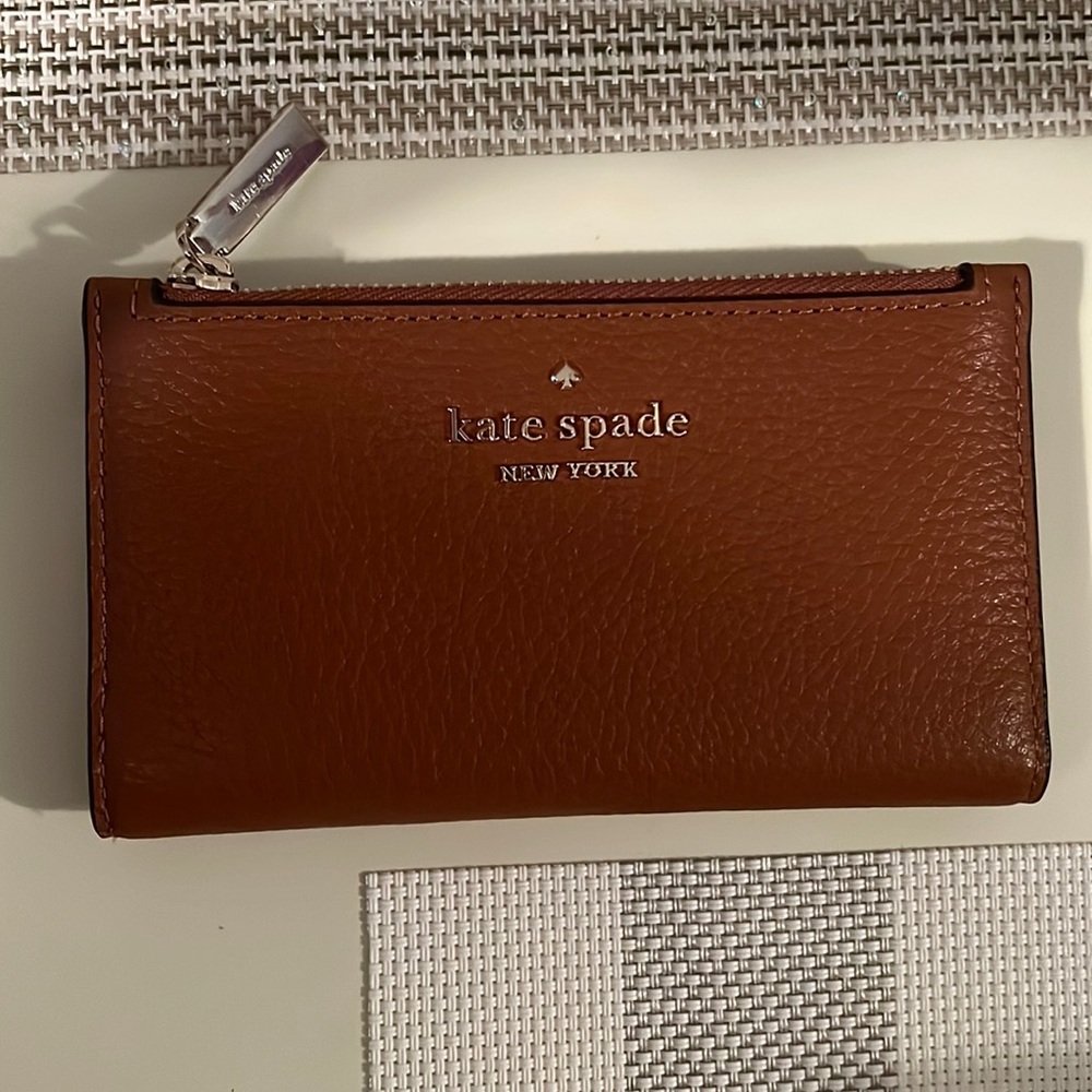 Kate Spade Wallet BROWN